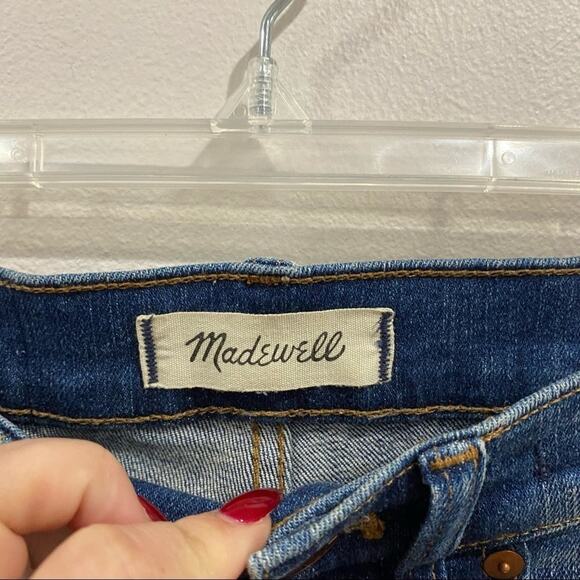 Madewell 10" High-Rise Skinny Jeans: Cutout Tulip Hem Edition - Picture 5 of 11